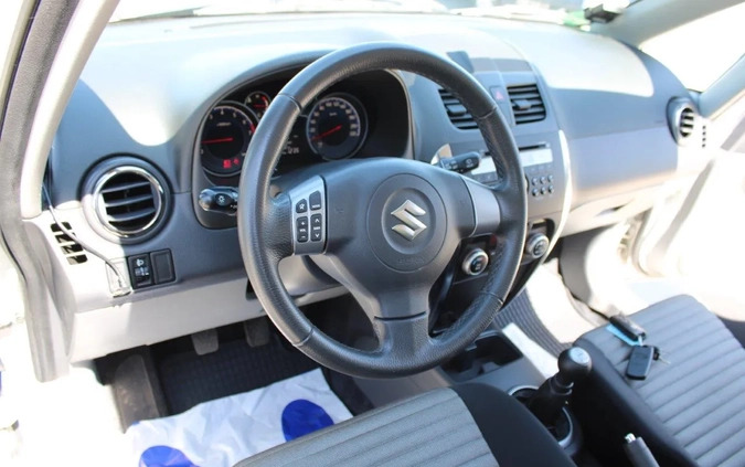 Suzuki SX4 cena 33900 przebieg: 111000, rok produkcji 2012 z Rumia małe 781